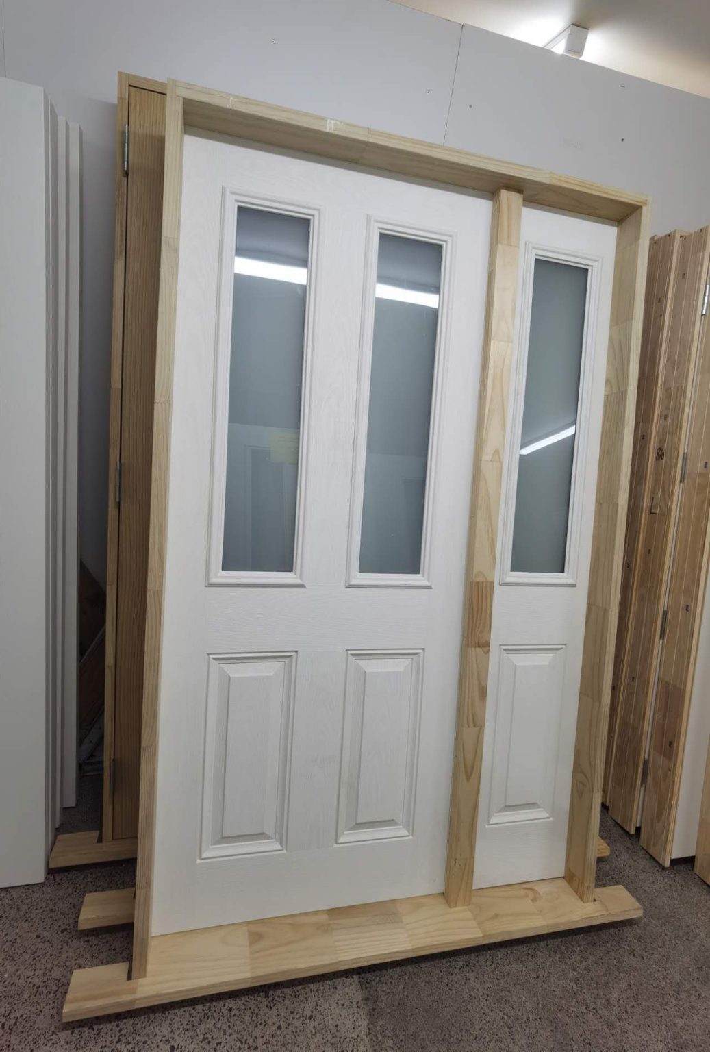 EXTERIOR FIBREGLASS GLAZED ETCHLITE DOOR & SIDELITE PREHUNG