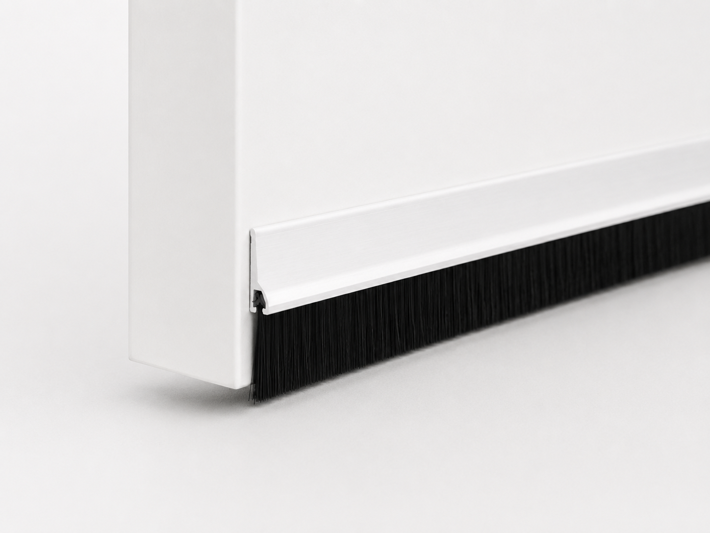 Cowdroy CM2K Plastic Door Seal