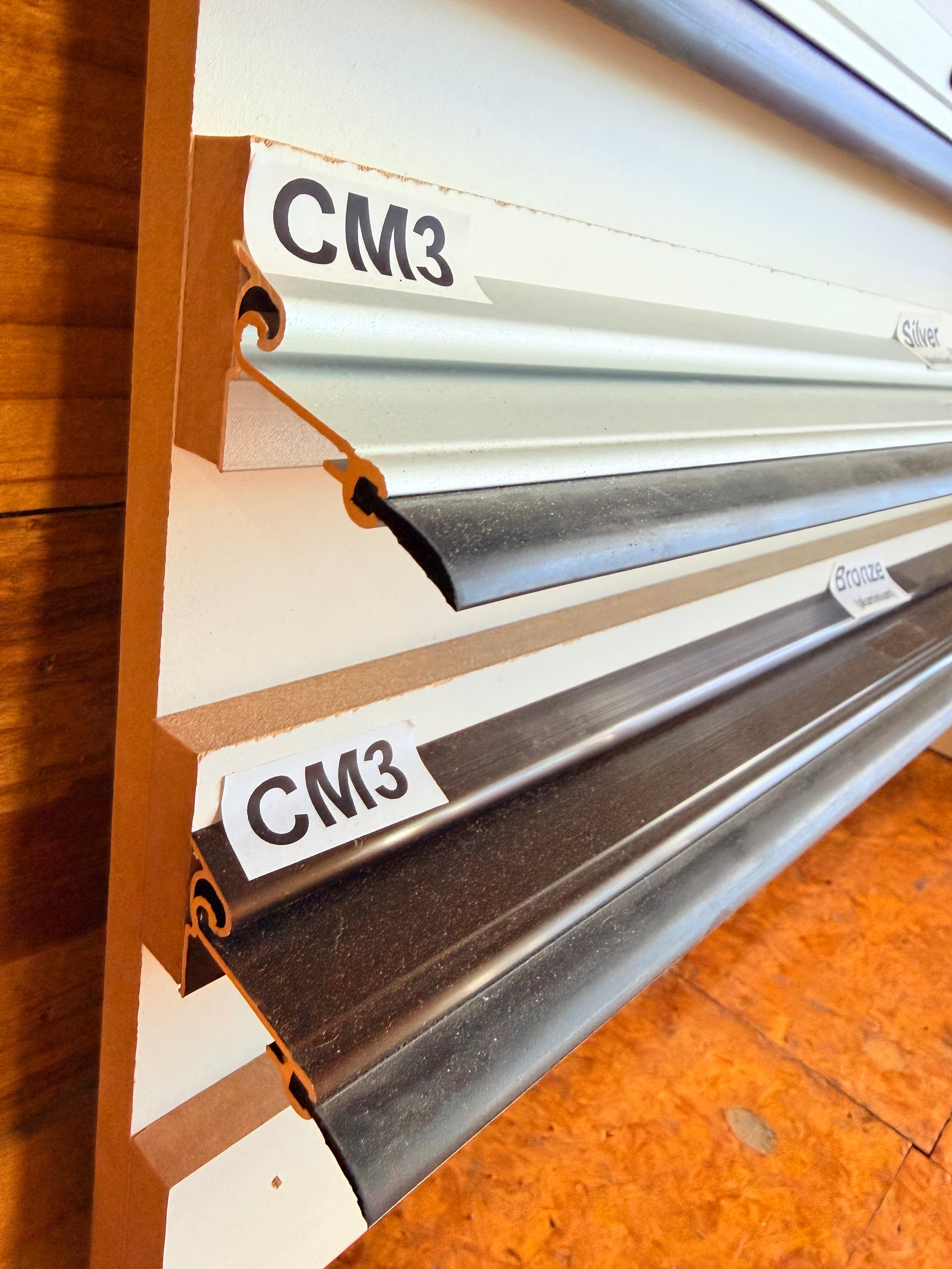 Cowdroy CM3 Alu Automatic Door Seal